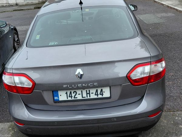 Renault Fluence Saloon, Diesel, 2014, Grey