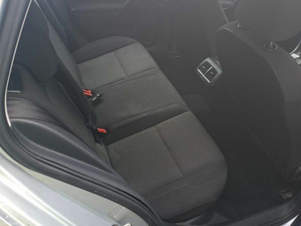 Volkswagen Golf Estate, Diesel, 2013, Silver