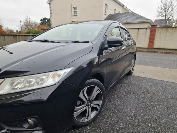 Honda Grace Saloon, Petrol Hybrid, 2016, Black