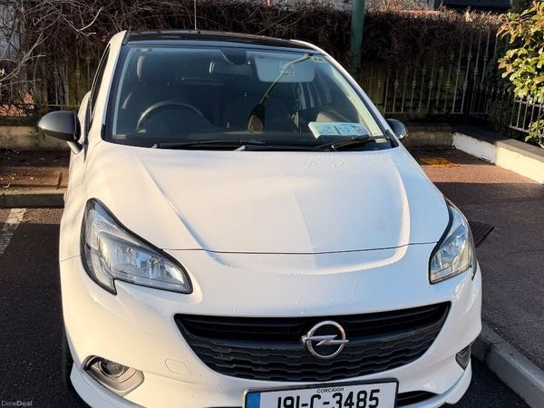 Opel Corsa Hatchback, Petrol, 2019, White