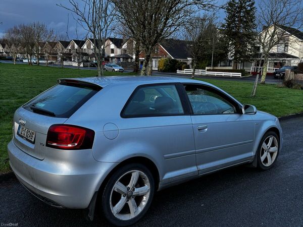 Audi A3 Hatchback, Diesel, 2012, Silver