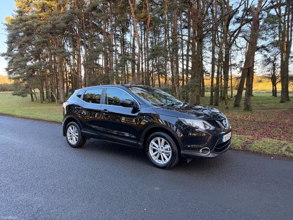 Nissan Qashqai Hatchback, Diesel, 2015, Black