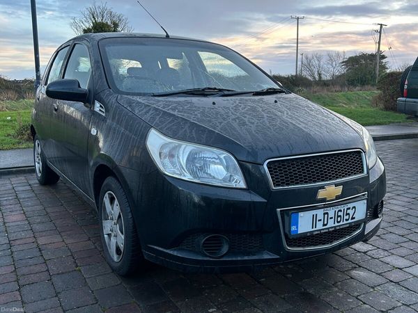 Chevrolet Aveo Hatchback, Petrol, 2011, Black