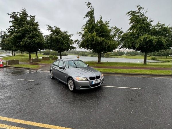 BMW 3-Series Saloon, Diesel, 2011, Grey