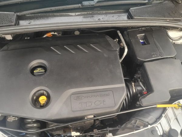 Ford Focus Hatchback, Diesel, 2015, Silver