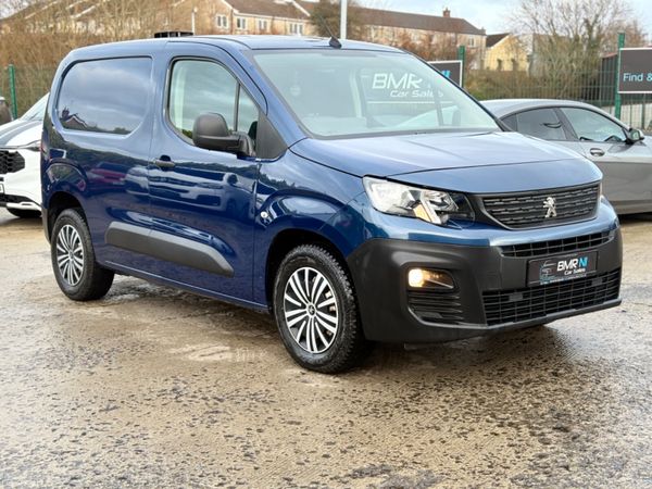 Peugeot Partner MPV, Diesel, 2020, Blue