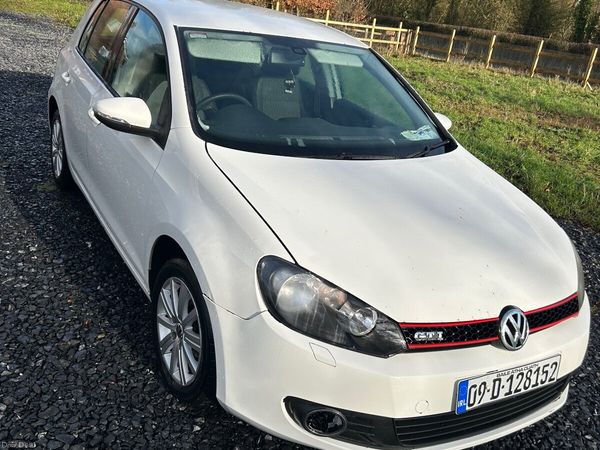 Volkswagen Golf Hatchback, Diesel, 2009, White