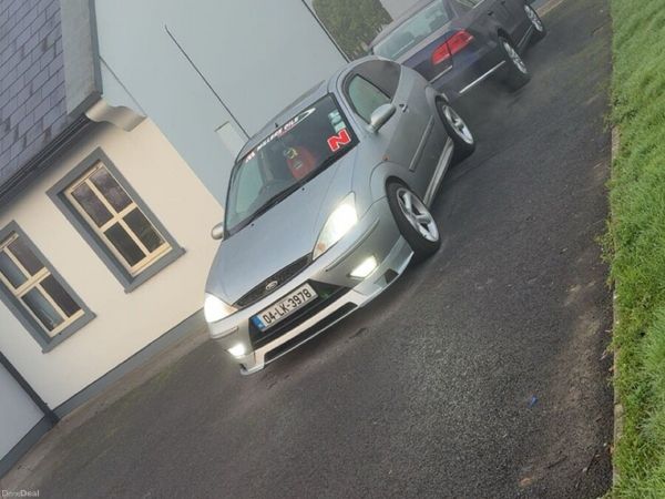 Ford Focus Hatchback, Petrol, 2004, Silver