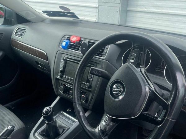 Volkswagen Jetta Saloon, Diesel, 2015, Grey