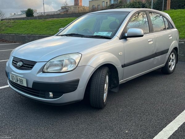 Kia Rio Hatchback, Petrol, 2007, Silver