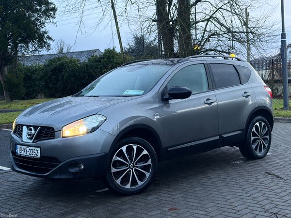 Nissan Qashqai Hatchback, Diesel, 2013, Grey