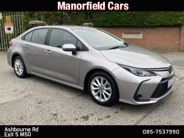 Toyota Corolla Saloon, Petrol, 2019, Grey