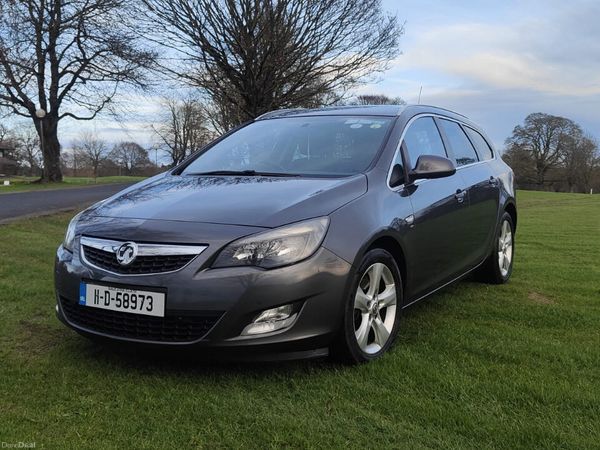 Vauxhall Astra Estate, Diesel, 2011, Grey