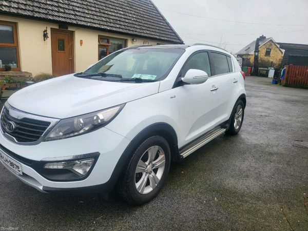 Kia Sportage SUV, Diesel, 2012, White