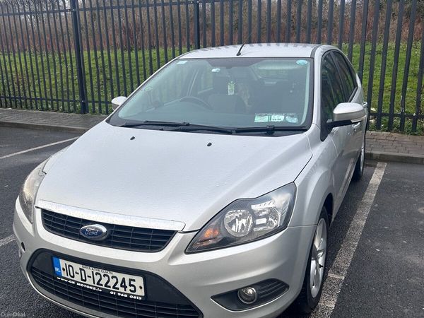 Ford Focus Hatchback, Diesel, 2010, Silver