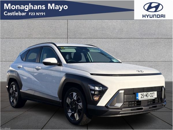 Hyundai KONA MPV, Petrol, 2025, White