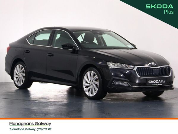 Skoda Octavia Saloon, Diesel, 2024, Black