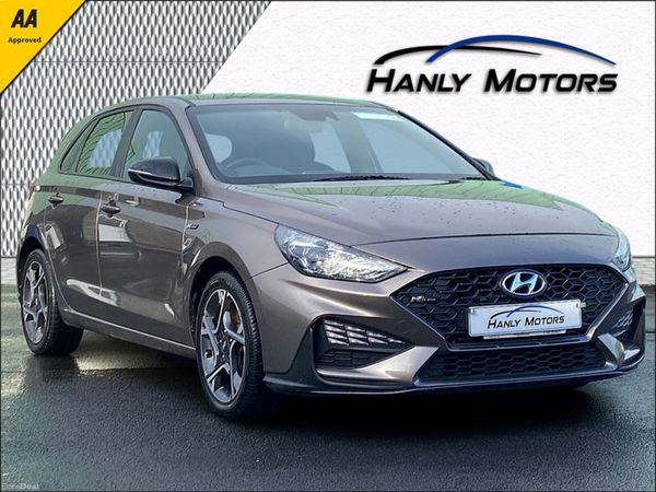Hyundai i30 Hatchback, Petrol, 2022, Brown
