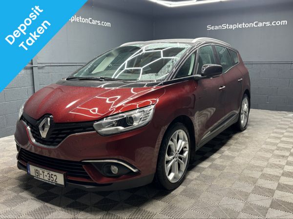 Renault Scenic Hatchback, Diesel, 2019, Red
