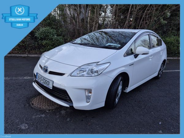 Toyota Prius MPV, Petrol Hybrid, 2015, White