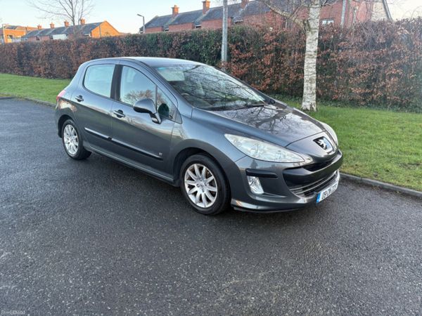 Peugeot 308 Hatchback, Diesel, 2009, Grey
