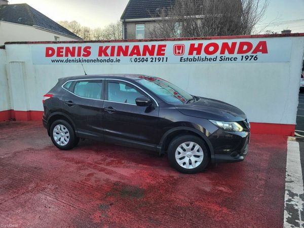 Nissan Qashqai Hatchback, Diesel, 2014, Black