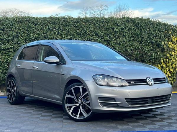 Volkswagen Golf Hatchback, Petrol, 2016, Silver