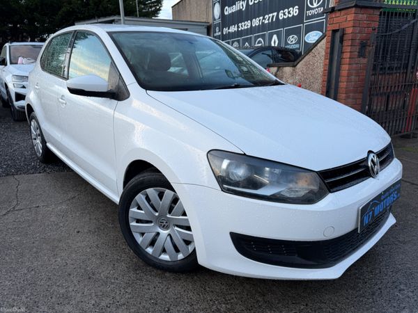 Volkswagen Polo Hatchback, Petrol, 2012, White
