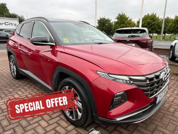 Hyundai Tucson MPV, Diesel, 2022, Red