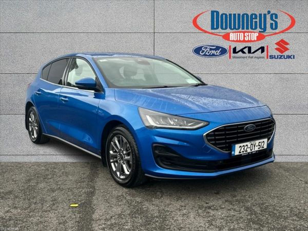 Ford Focus Hatchback, Petrol, 2023, Blue