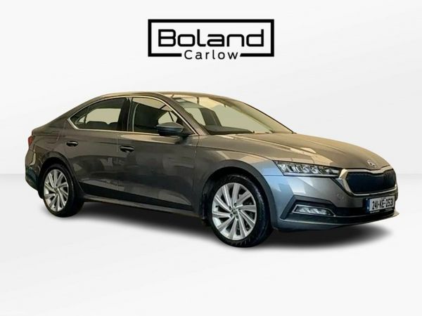 Skoda Octavia Saloon, Diesel, 2024, Grey
