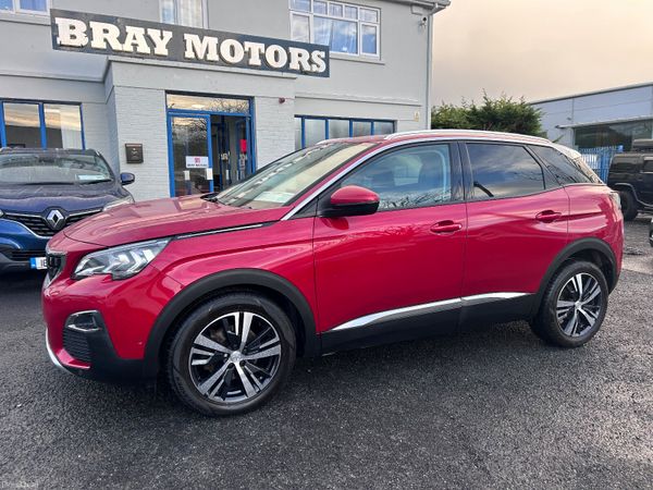Peugeot 3008 MPV, Petrol, 2019, Red