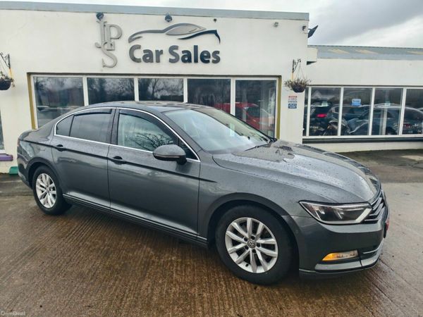 Volkswagen Passat Saloon, Diesel, 2016, Grey