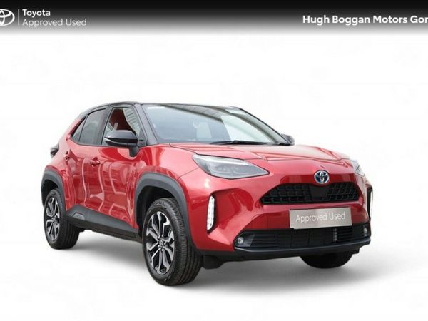 Toyota Yaris Cross Hatchback, Petrol Hybrid, 2023, Red