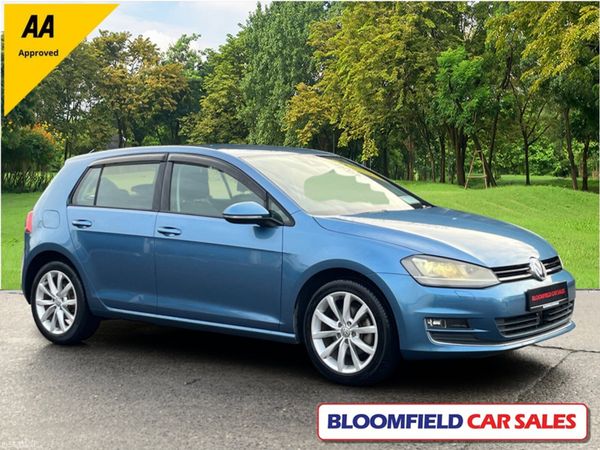 Volkswagen Golf Hatchback, Petrol, 2015, Blue