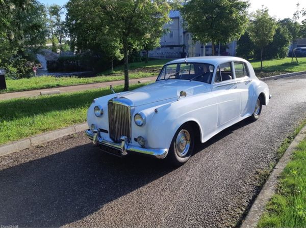 Bentley Turbo Saloon, Petrol, 1957, Beige