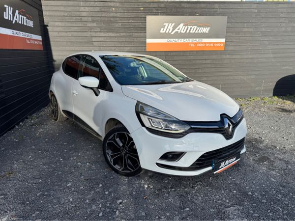Renault Clio Hatchback, Petrol, 2017, White
