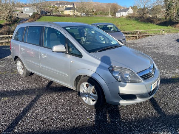 Vauxhall Zafira MPV, Diesel, 2012, Silver