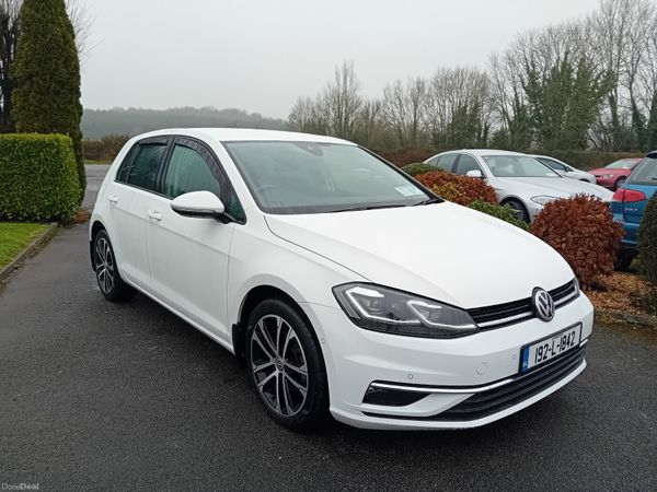 Volkswagen Golf Hatchback, Petrol, 2019, White