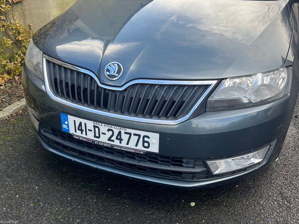 Skoda Rapid Saloon, Petrol, 2014, Grey