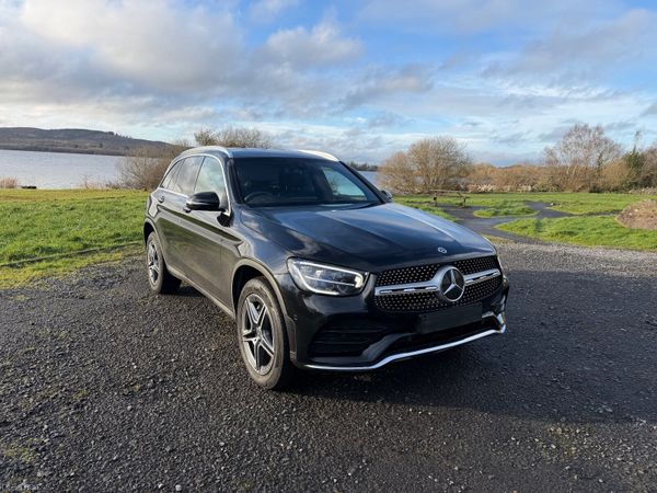 Mercedes-Benz 300 SUV, Petrol Hybrid, 2022, Black