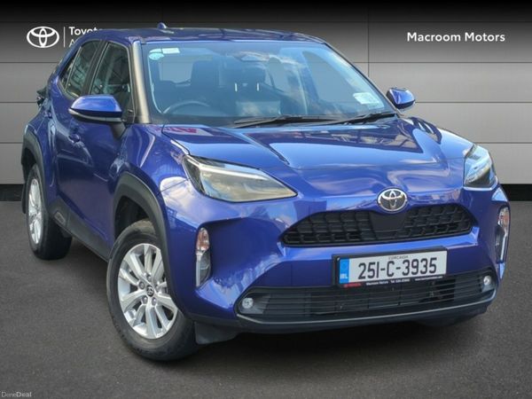Toyota Yaris Cross Hatchback, Petrol Hybrid, 2025, Blue