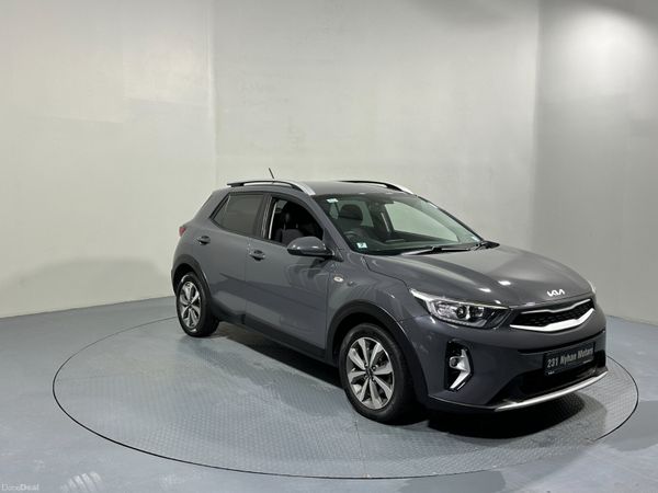 Kia Stonic Estate/Jeep, Petrol, 2023, Grey