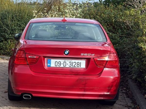 BMW 3-Series Saloon, Diesel, 2009, Red