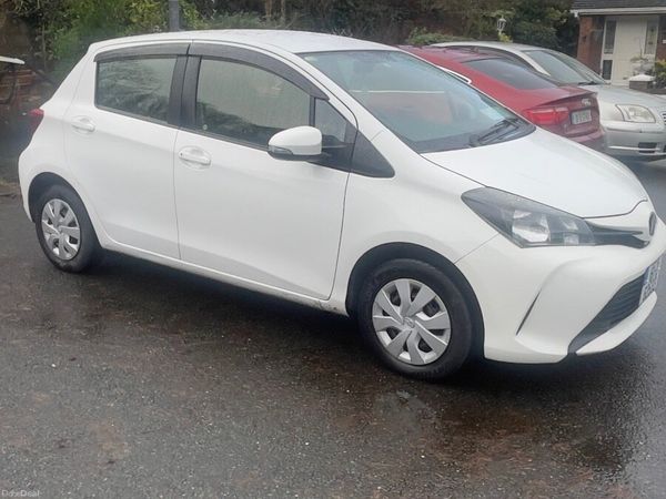 Toyota Vitz Hatchback, Petrol, 2016, White