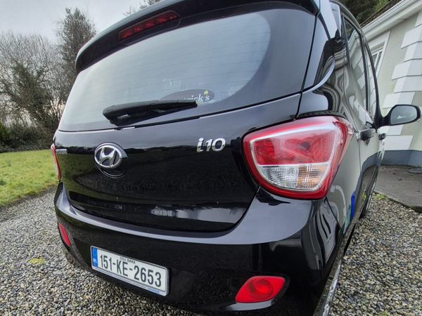 Hyundai i10 Hatchback, Petrol, 2015, Black