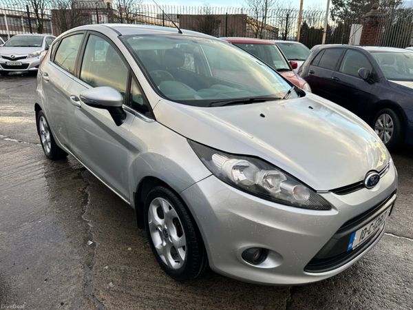 Ford Fiesta Hatchback, Petrol, 2010, Silver