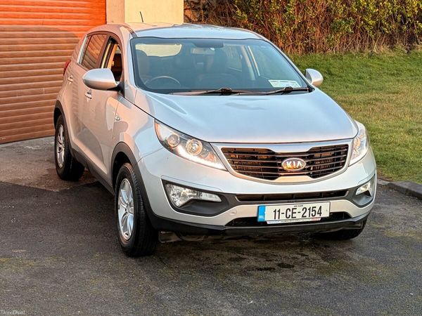 Kia Sportage SUV, Diesel, 2011, Silver