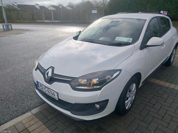 Renault Megane Hatchback, Diesel, 2015, White