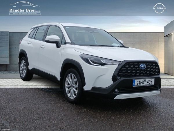 Toyota Corolla Hatchback, Petrol Hybrid, 2024, White